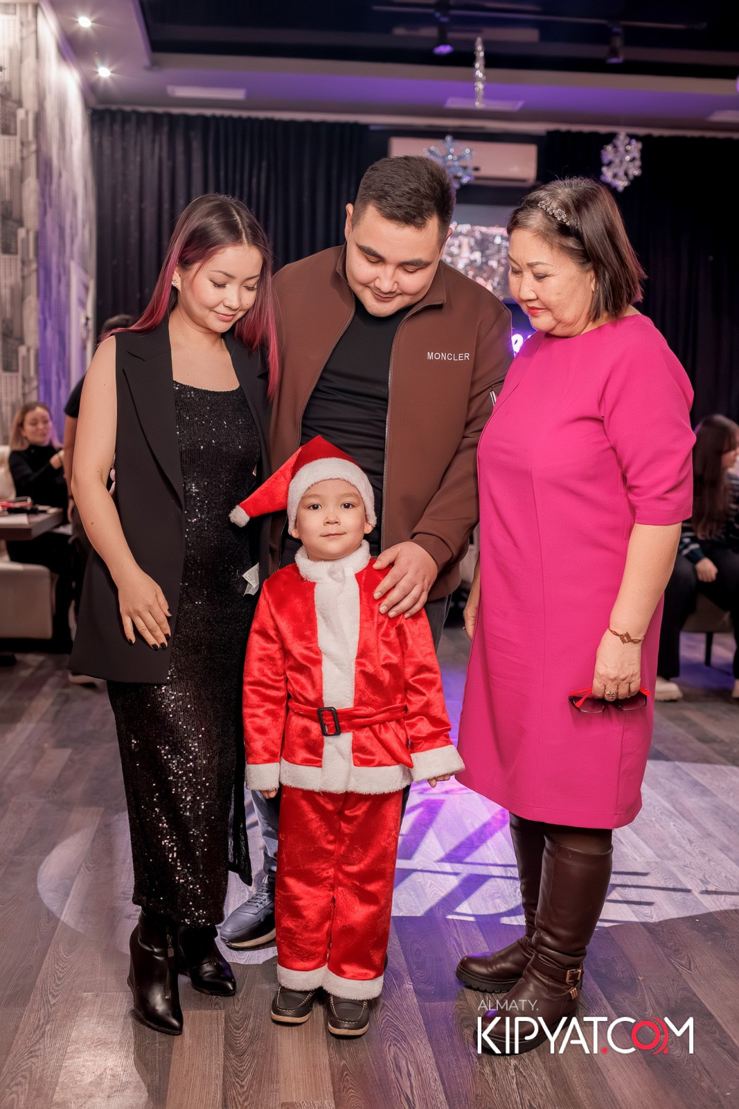 НОВОГОДНИЙ ОТЧЕТНЫЙ КОНЦЕРТ МУЗЫКАЛЬНОЙ ШКОЛЫ «SOULWAY». КИПЯТКОМ АЛМАТЫ!