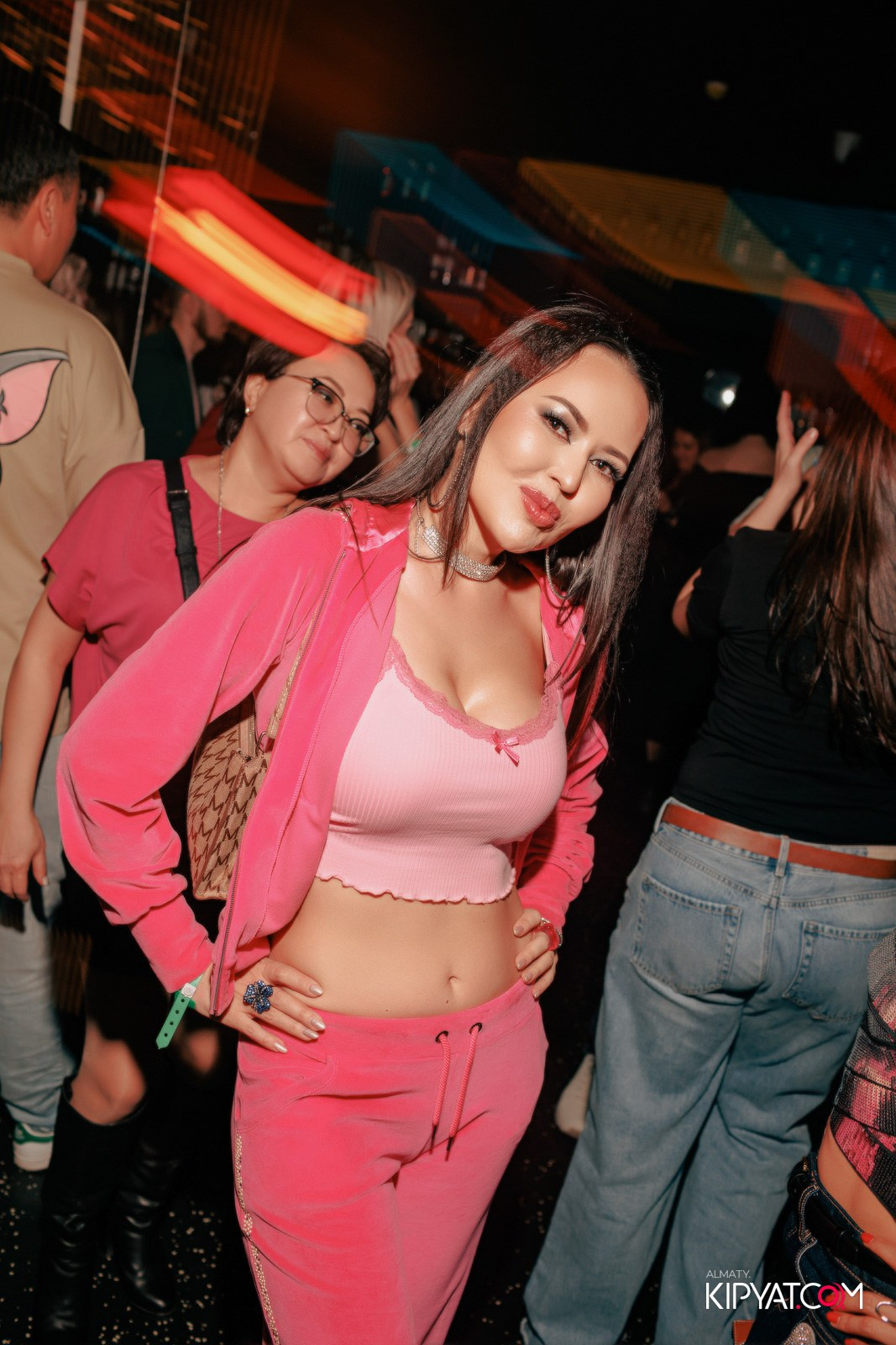 BEAUTY ЁЛКА SANTA BARBARA SPECIAL GUEST ГРУППА MILLENIUM 5 ТРИБЬЮТ ШОУ. КИПЯТКОМ АЛМАТЫ! Фотосъемка мероприятий в Алматы