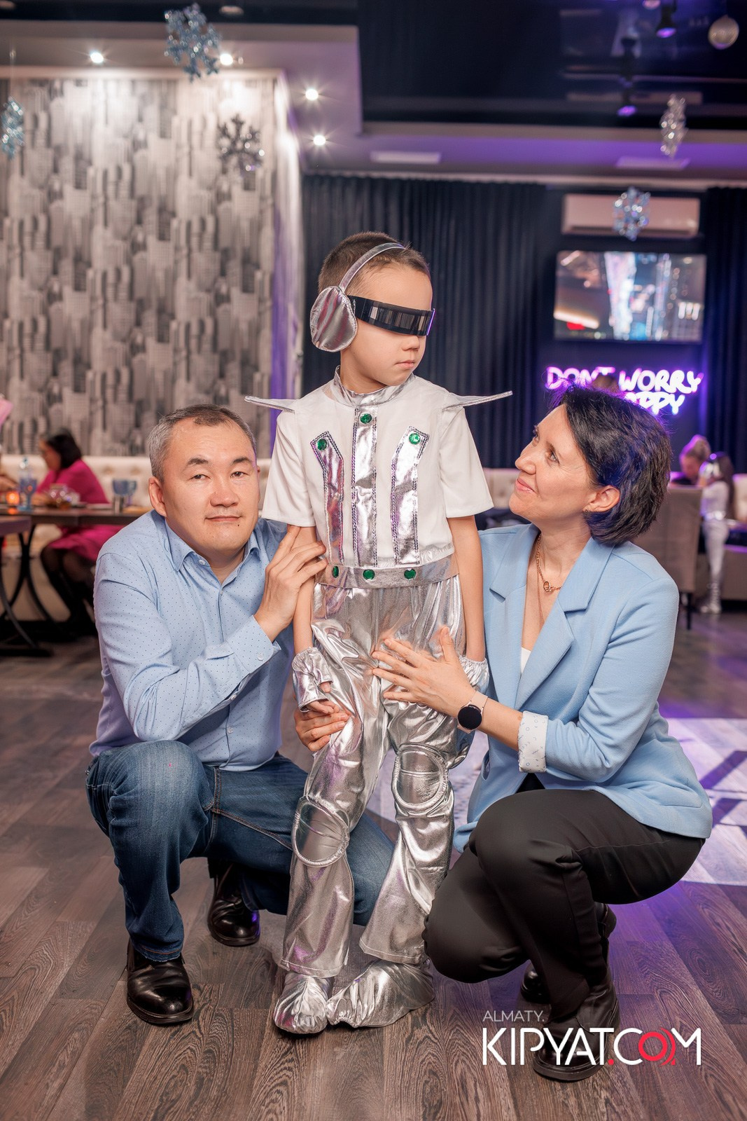 НОВОГОДНИЙ ОТЧЕТНЫЙ КОНЦЕРТ МУЗЫКАЛЬНОЙ ШКОЛЫ «SOULWAY». КИПЯТКОМ АЛМАТЫ!