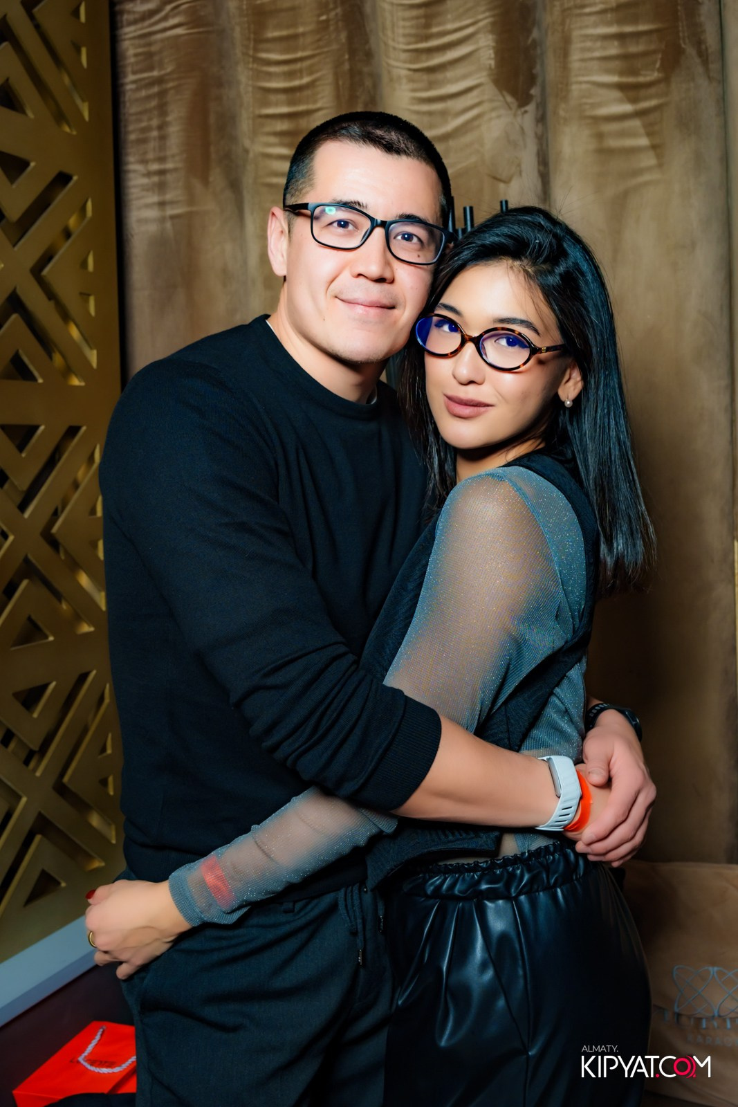 LAUREATE KARAOKE HALL. КИПЯТКОМ АЛМАТЫ!