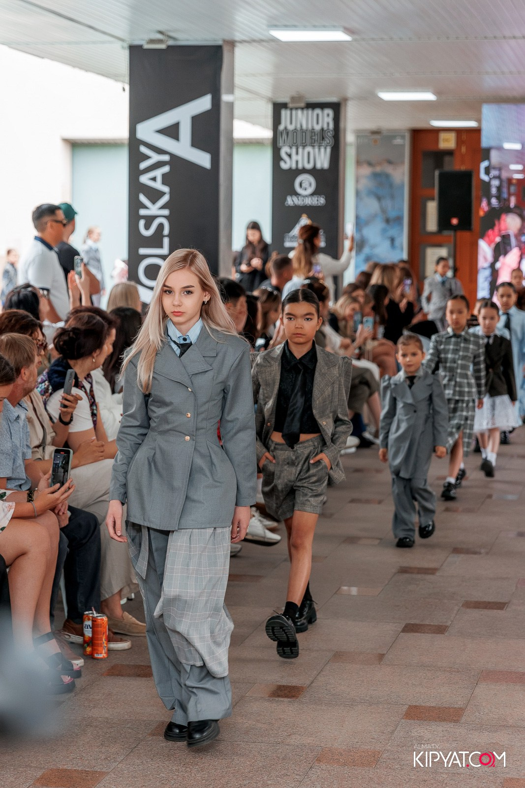 JUNIOR FASHION SHOW. КИПЯТКОМ АЛМАТЫ!
