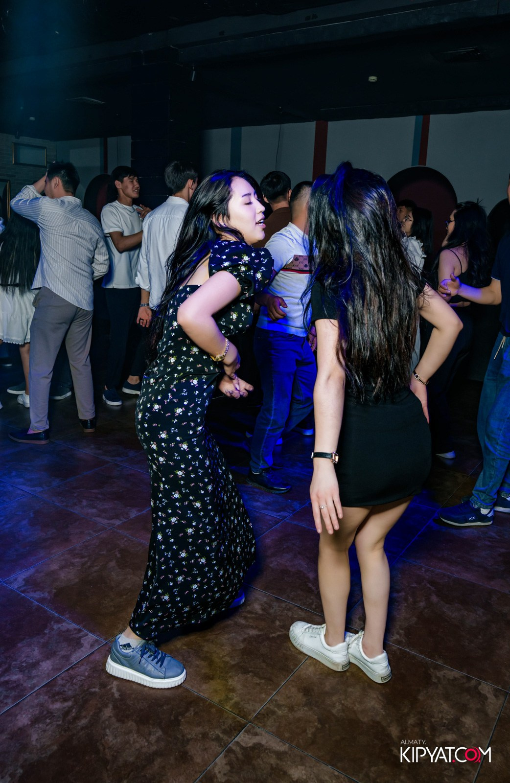 ARAGOSTA. КИПЯТКОМ АЛМАТЫ!