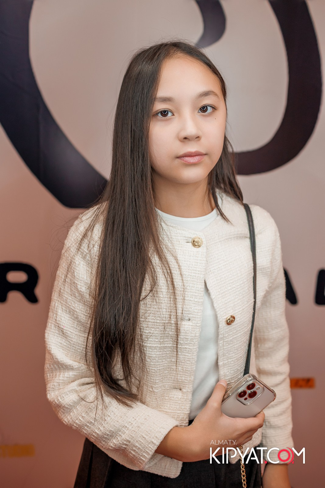 ПРЕЗЕНТАЦИЯ 8 ГРУППЫ КИНОПРОЕКТА «STARBALALAR». КИПЯТКОМ АЛМАТЫ!