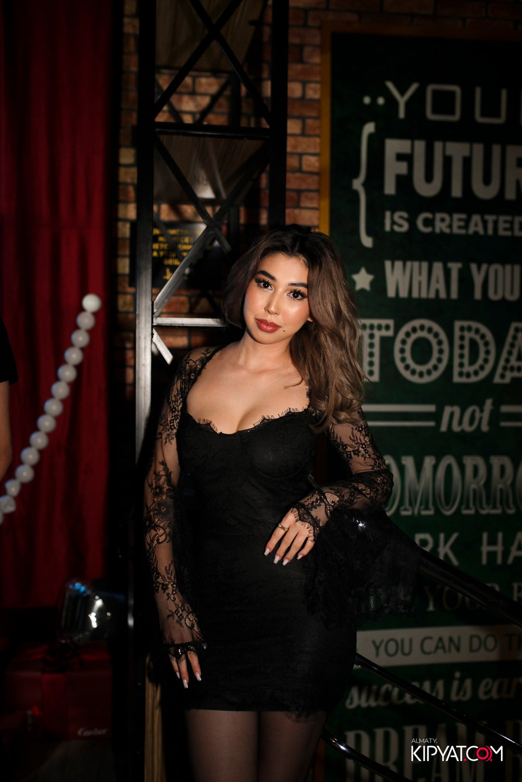 НОВЫЙ ГОД В LUGO BAR. КИПЯТКОМ АЛМАТЫ! Фотосъемка мероприятий в Алматы