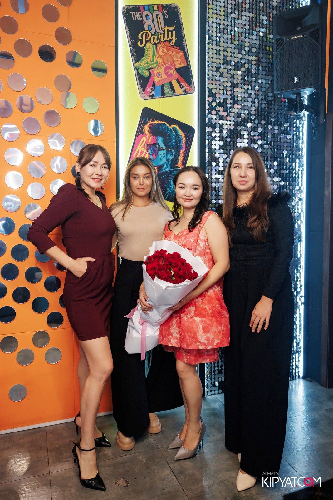 ЗАЯ, НА БИС. КИПЯТКОМ АЛМАТЫ!