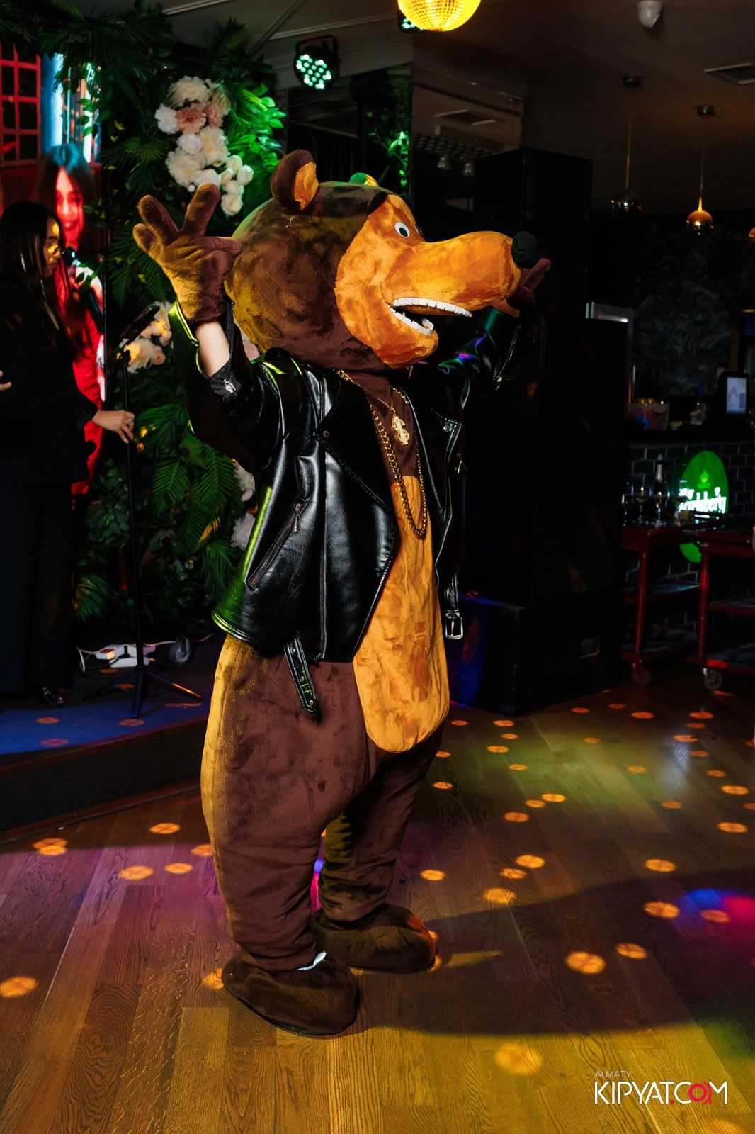 УХО И МЕДВЕДЬ НА КУРМАНГАЗЫ. КИПЯТКОМ АЛМАТЫ!