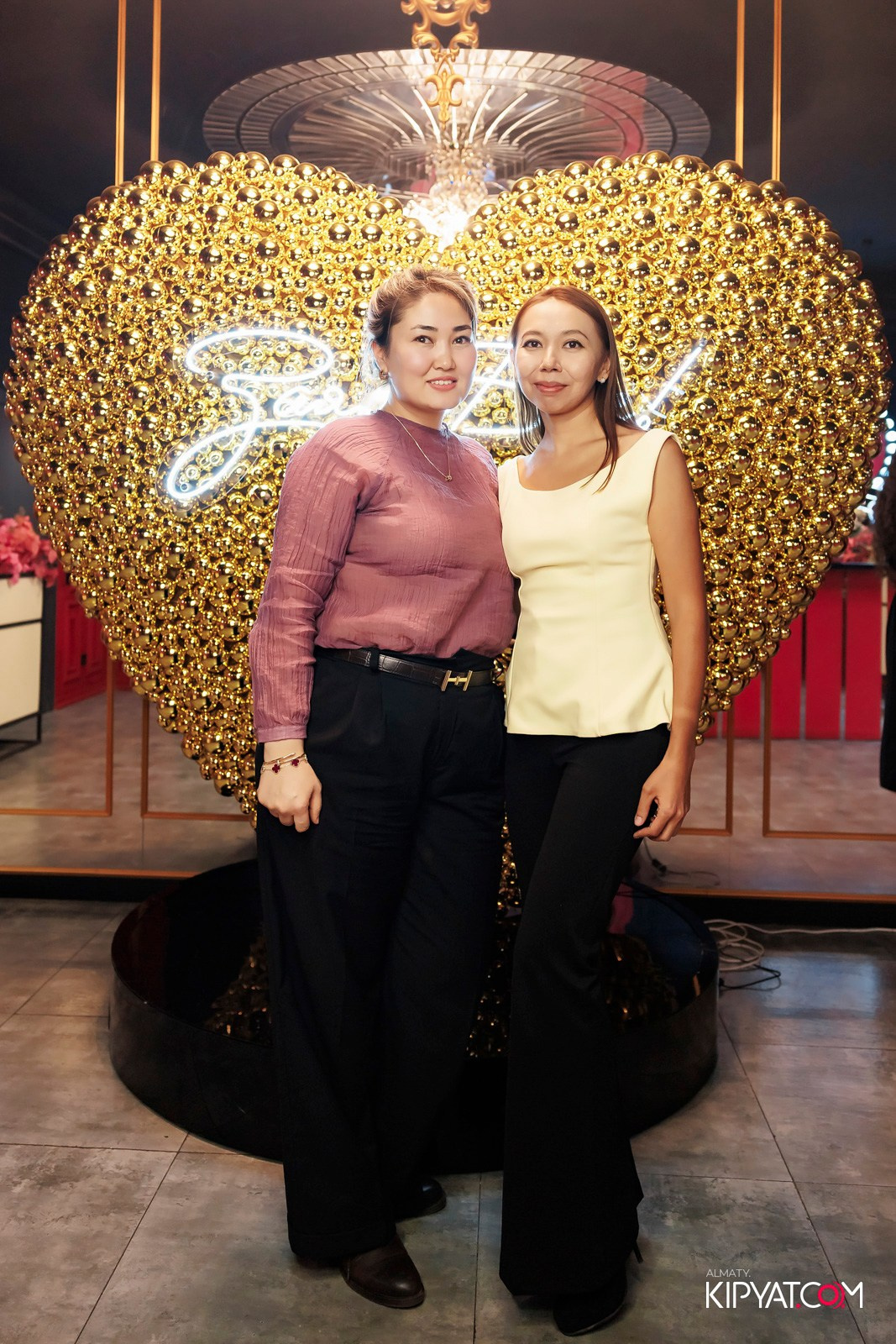 ЗАЯ, НА БИС. КИПЯТКОМ АЛМАТЫ! Фотосъемка мероприятий в Алматы