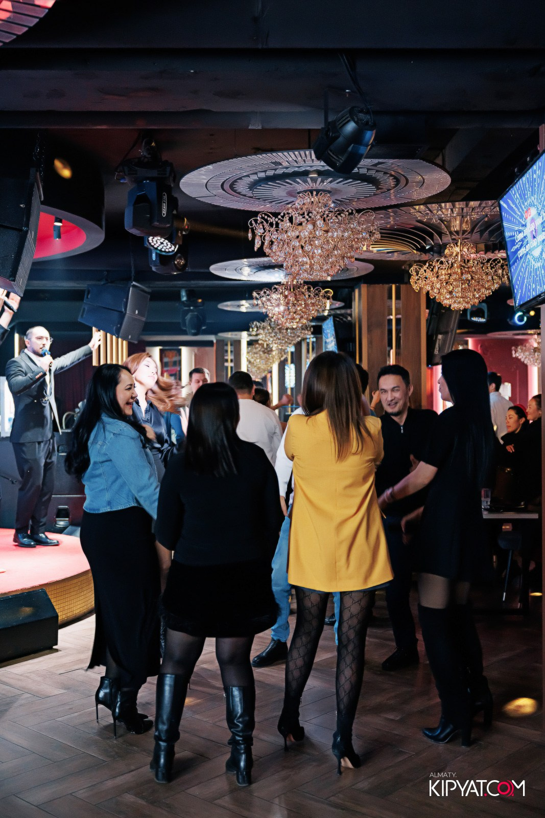 ЗАЯ, НА БИС. КИПЯТКОМ АЛМАТЫ!