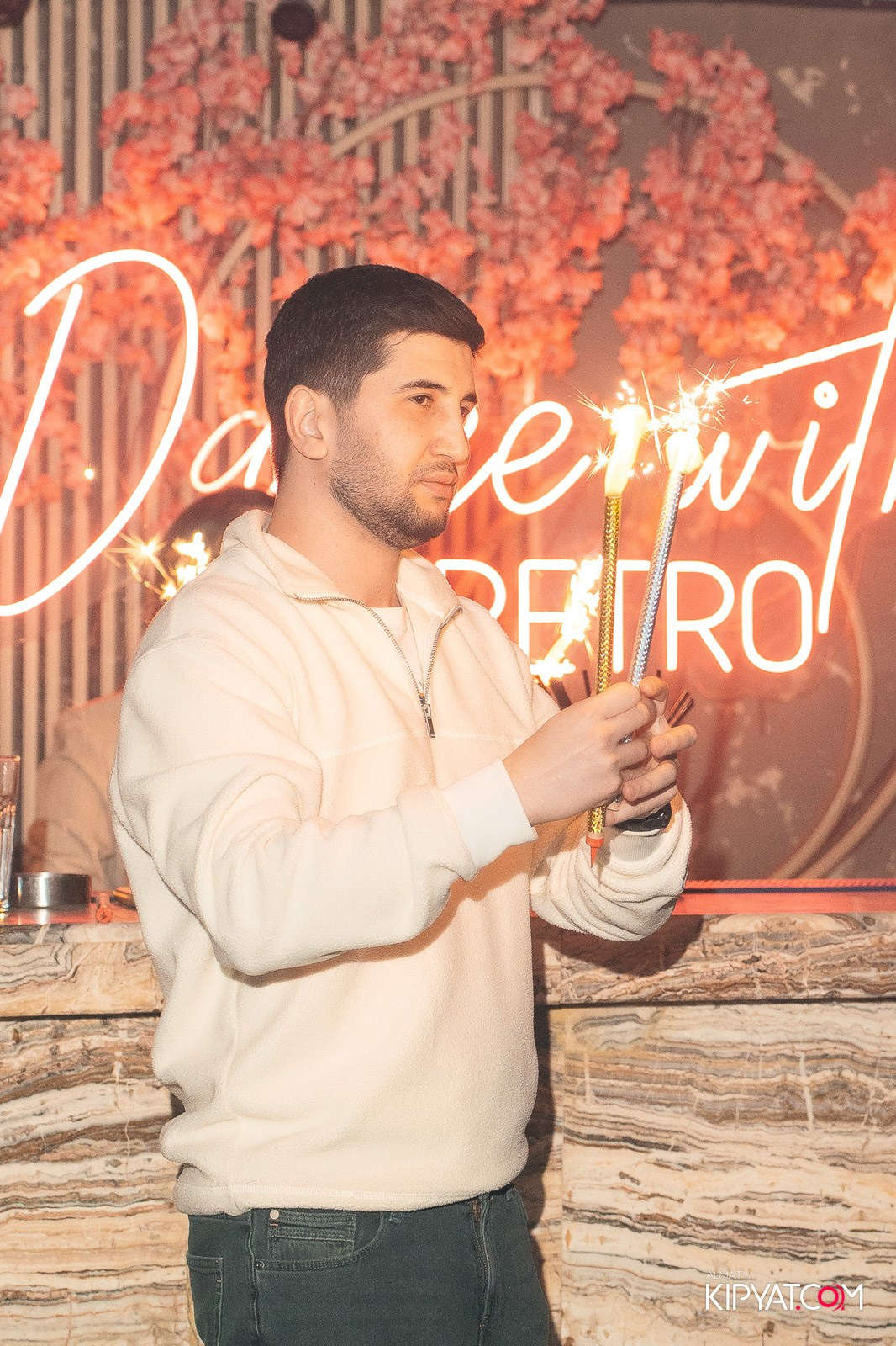 RETRO HIT. КИПЯТКОМ АЛМАТЫ!