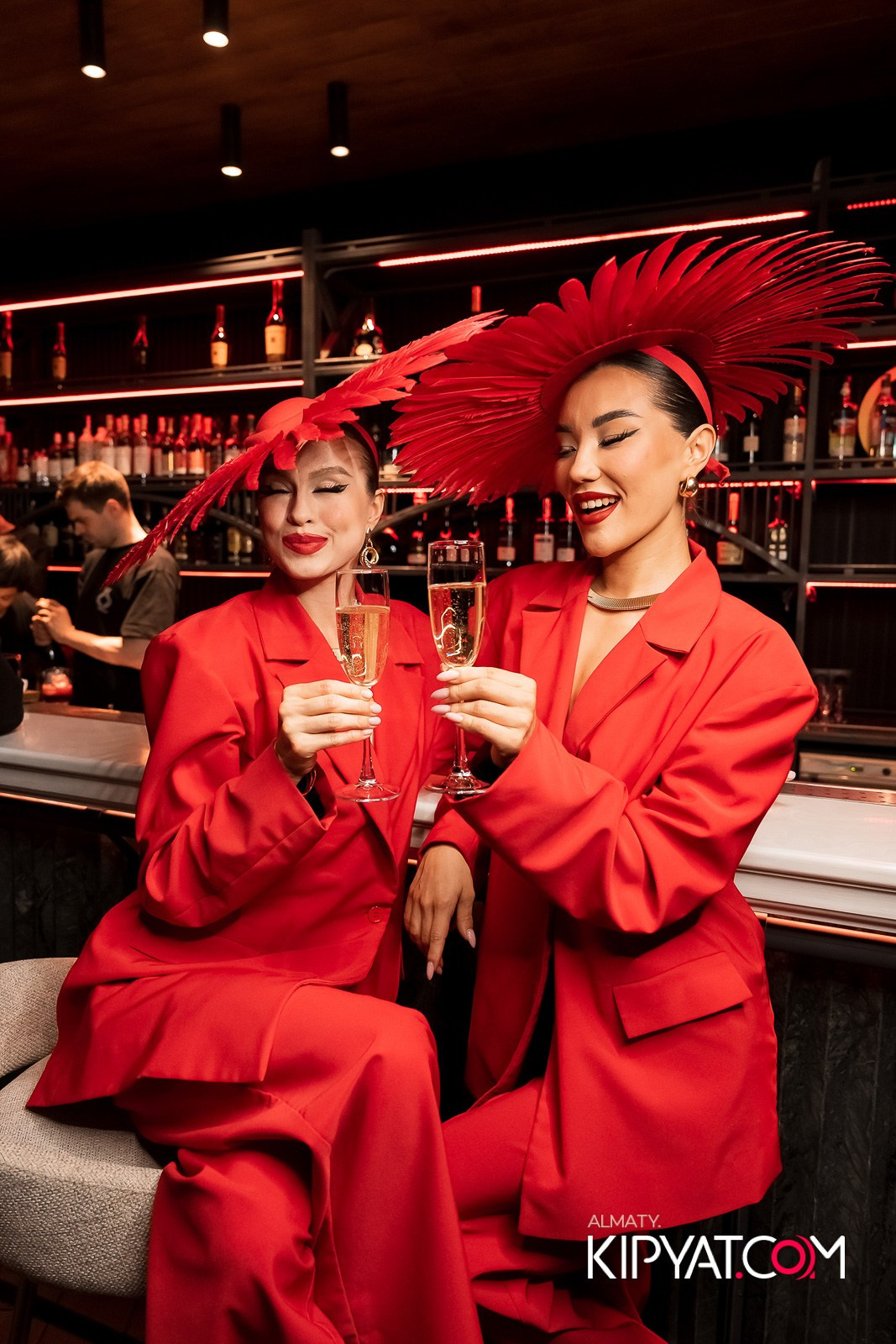 QUEEN. КИПЯТКОМ АЛМАТЫ!