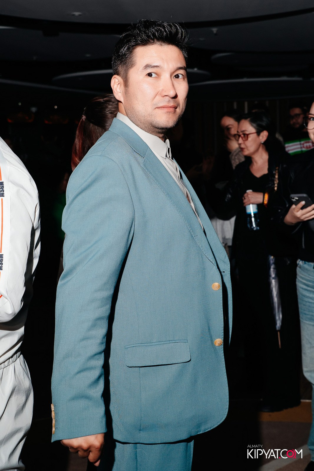 ЗАКРЫТЫЙ ПОКАЗ ФИЛЬМА «ВСЕ НА МОСЛЫ. БИТВА ПОКОЛЕНИЙ». КИПЯТКОМ АЛМАТЫ!