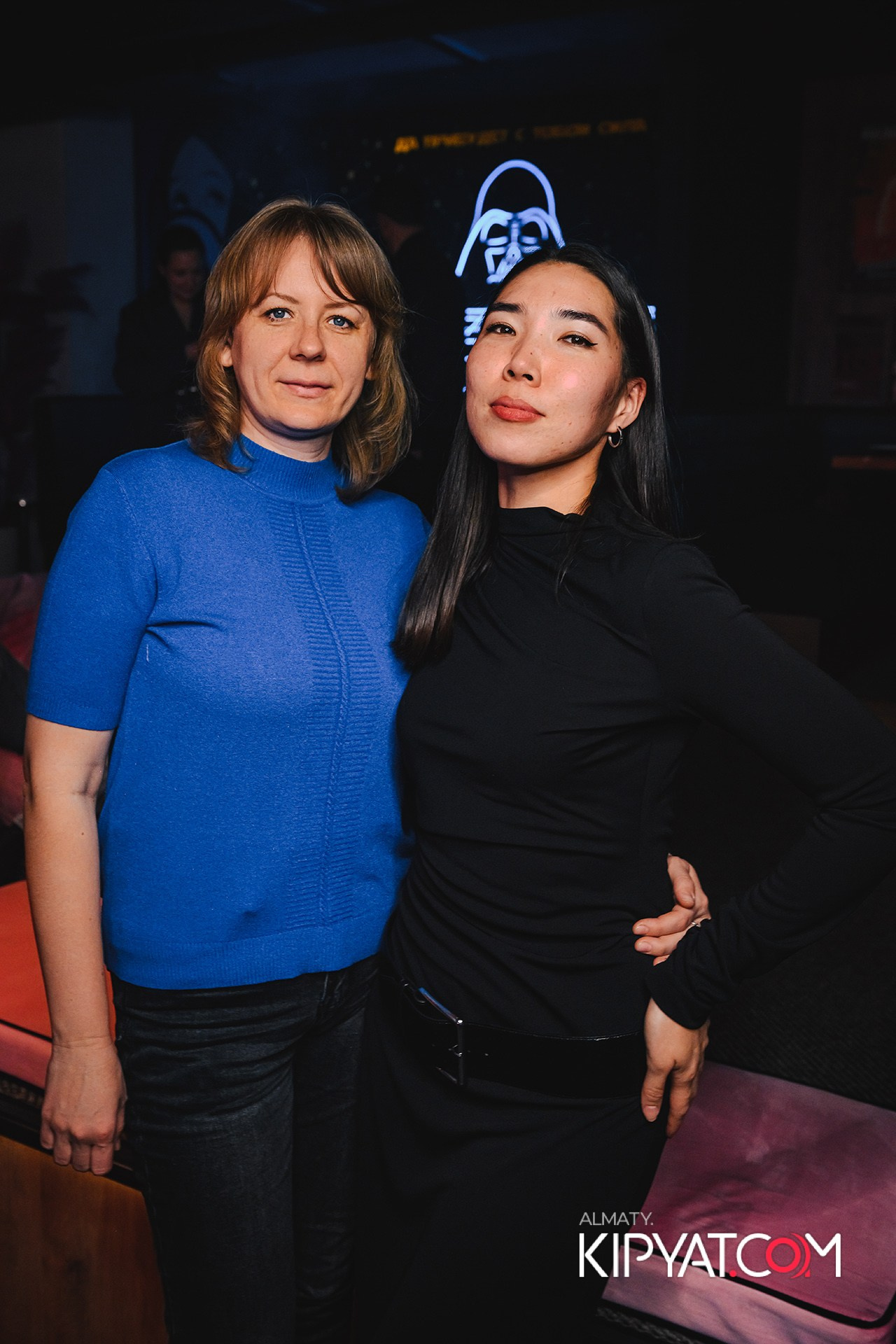 ВЫСТУПЛЕНИЕ ГРУППЫ ВИРУС SANTA BARBARA. КИПЯТКОМ АЛМАТЫ!