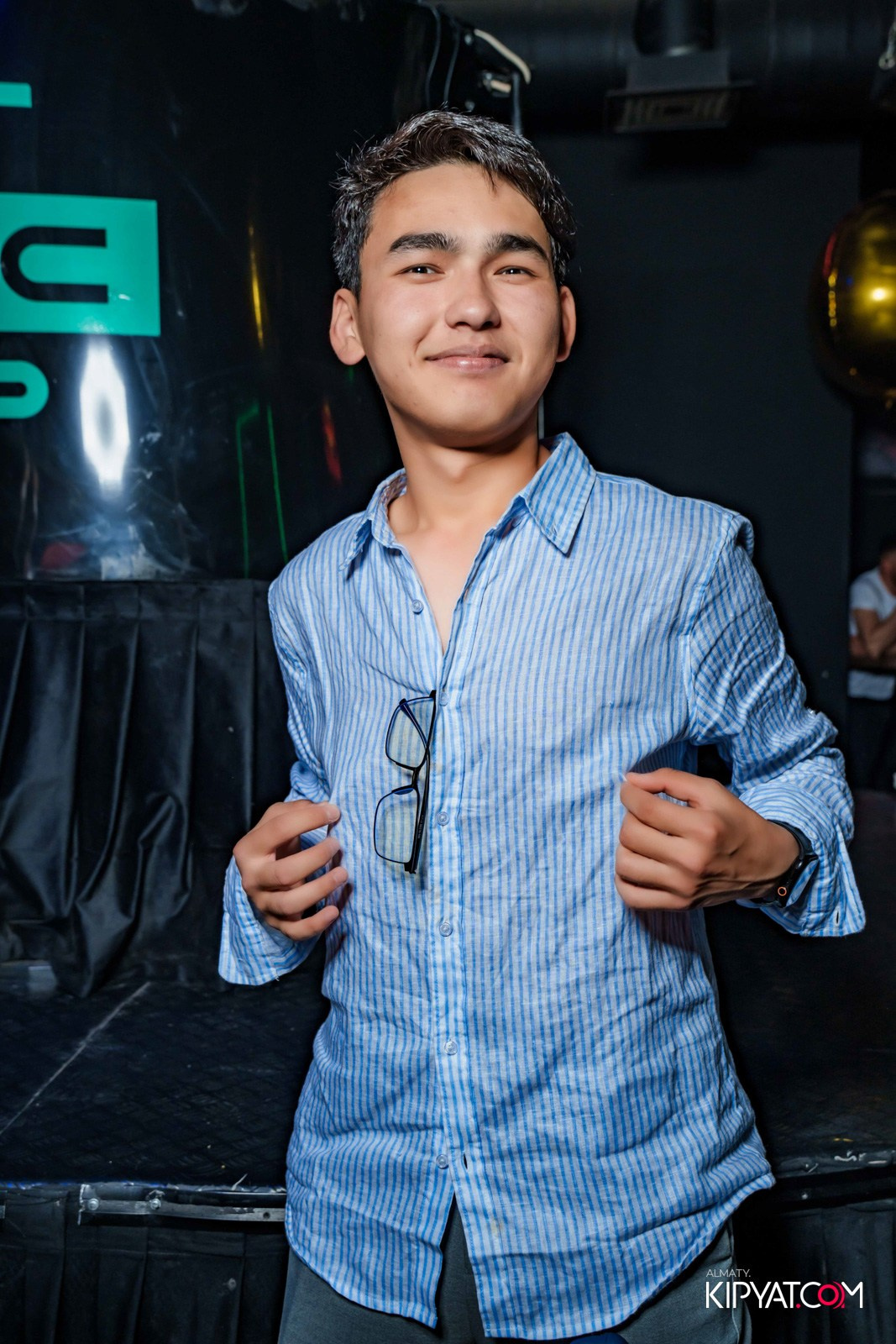 UYAT EMES BAR. КИПЯТКОМ АЛМАТЫ!