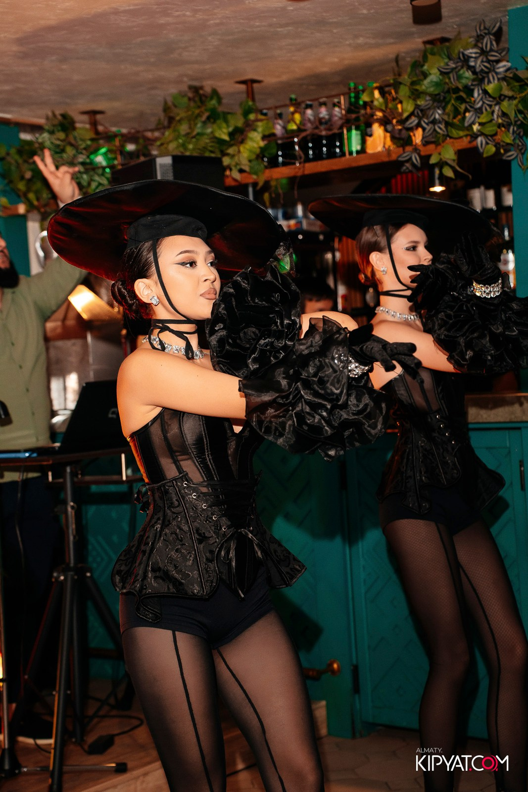 MODI RESTORANCHIK. КИПЯТКОМ АЛМАТЫ!