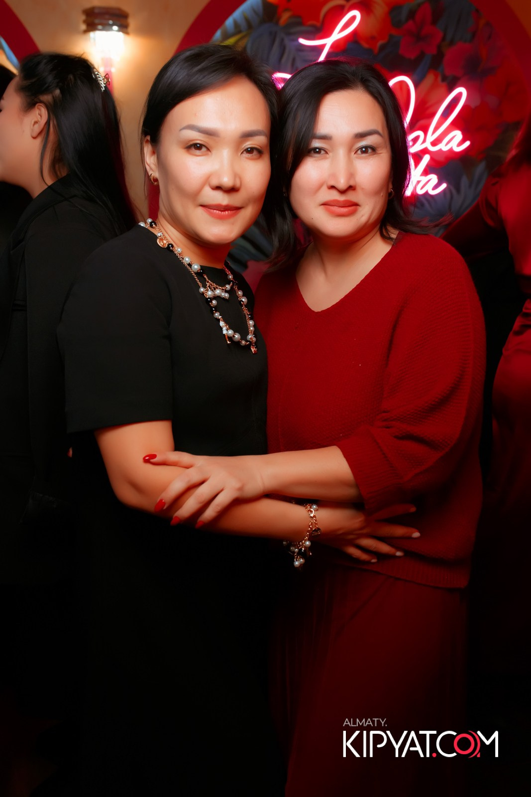 УХО И МЕДВЕДЬ НА САИНА. КИПЯТКОМ АЛМАТЫ!