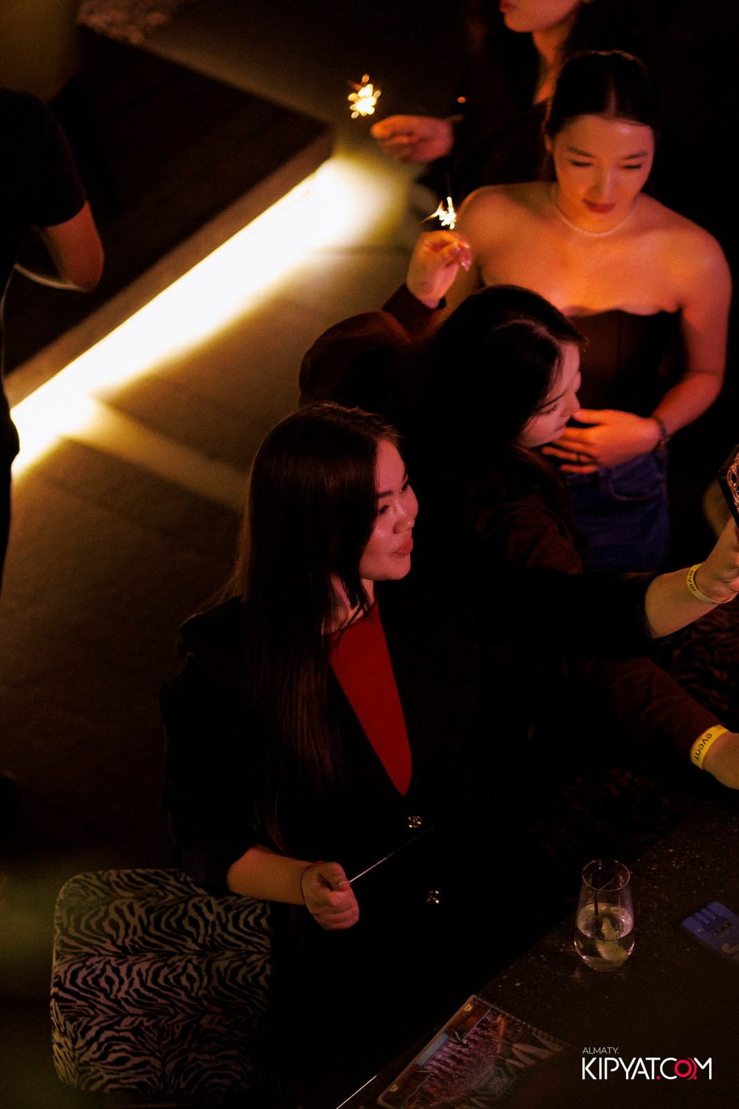 EVENT BAR. КИПЯТКОМ АЛМАТЫ!