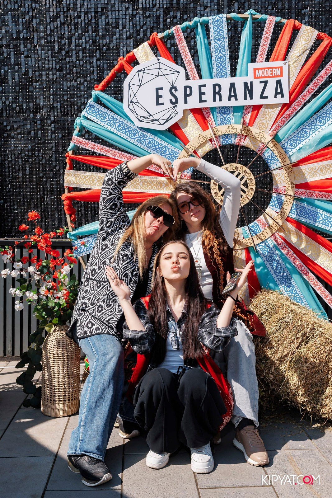 НАУРЫЗ В ESPERANZA — ФЕСТИВАЛЬ АЛЛЕЯ ВКУСОВ. КИПЯТКОМ АЛМАТЫ! Фотосъемка мероприятий в Алматы