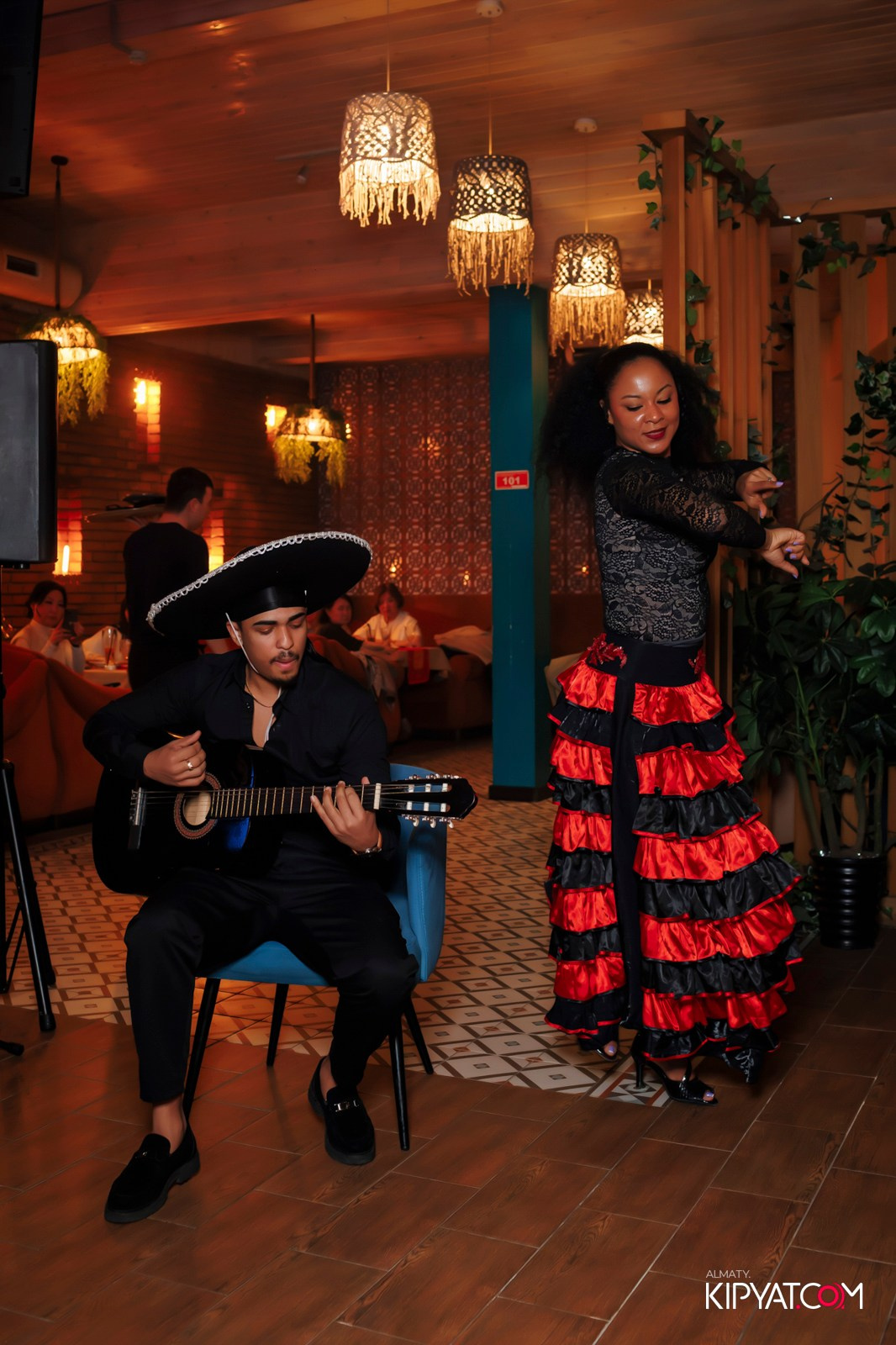 ДАДИАНИ. КИПЯТКОМ АЛМАТЫ! Фотосъемка мероприятий в Алматы