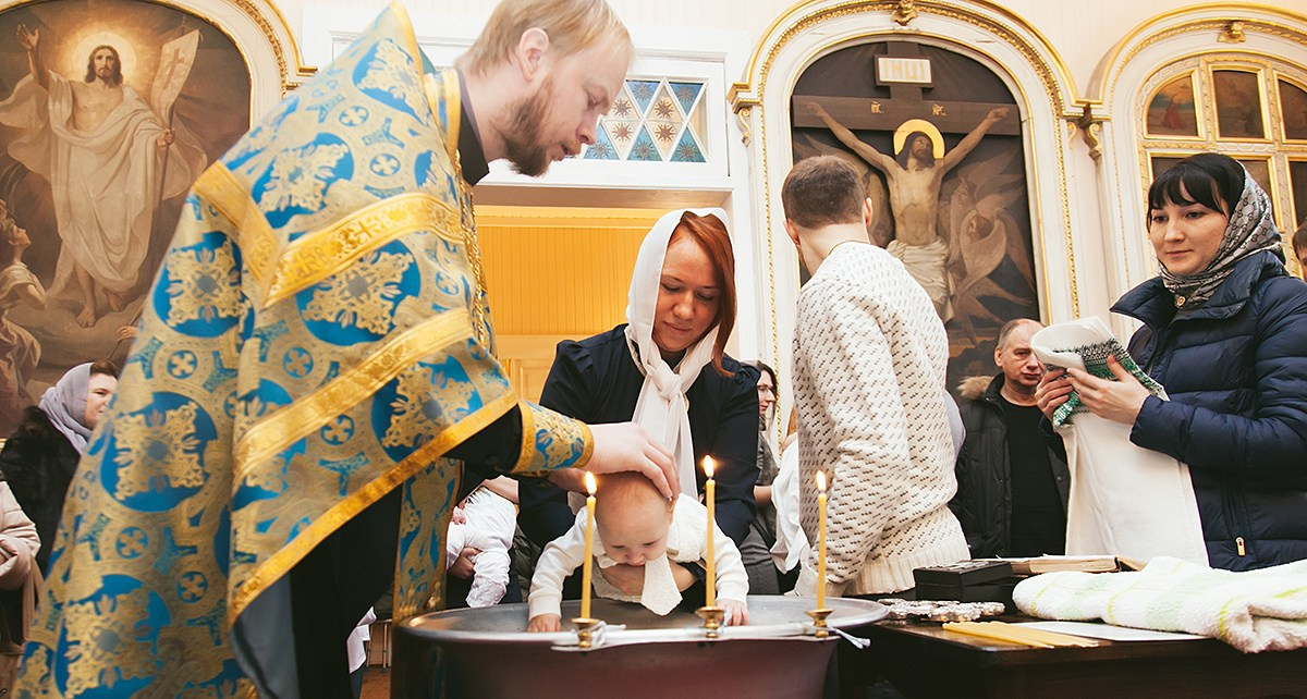 Крещение Владимирская церковь, Лисий Нос. Фотограф на крещение в Санкт Петербурге