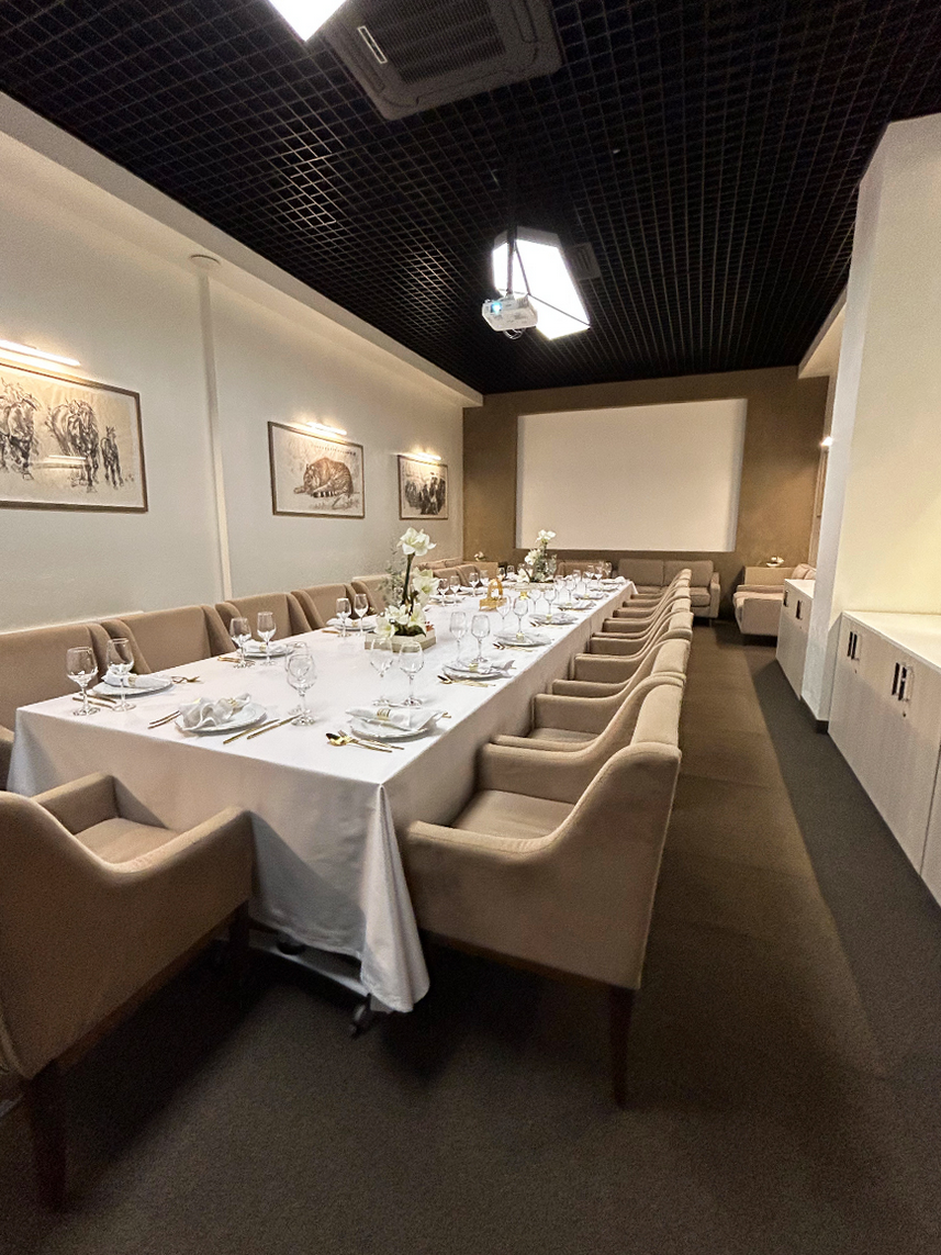 Площадка № 1-9. Свадебный организатор Москва