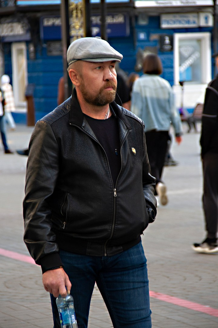 Стрит съемка на ул. Вайнера. Фотограф Екатеринбург Екатерина Красноперова