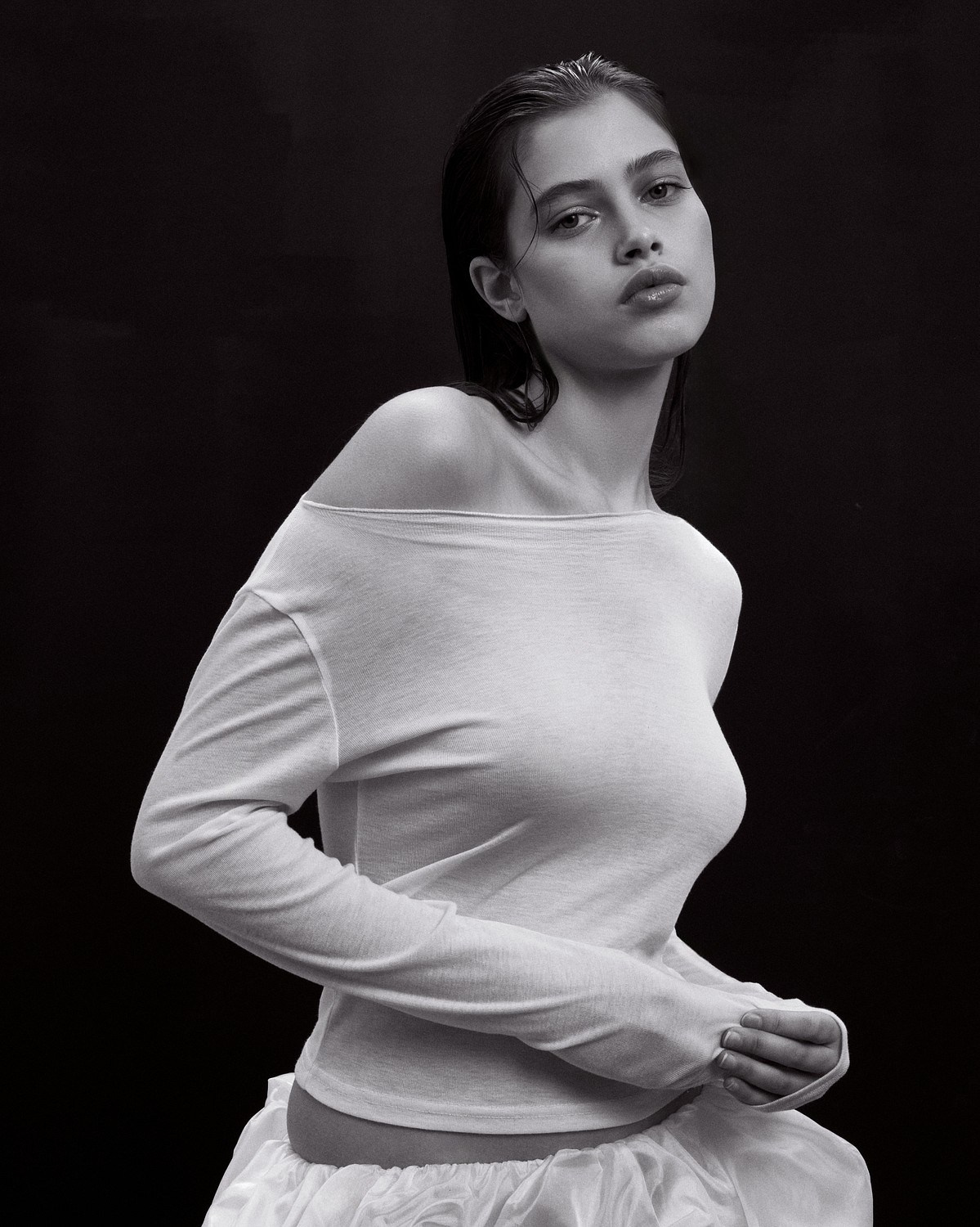 Alisa. N10 MODEL MANAGEMENT