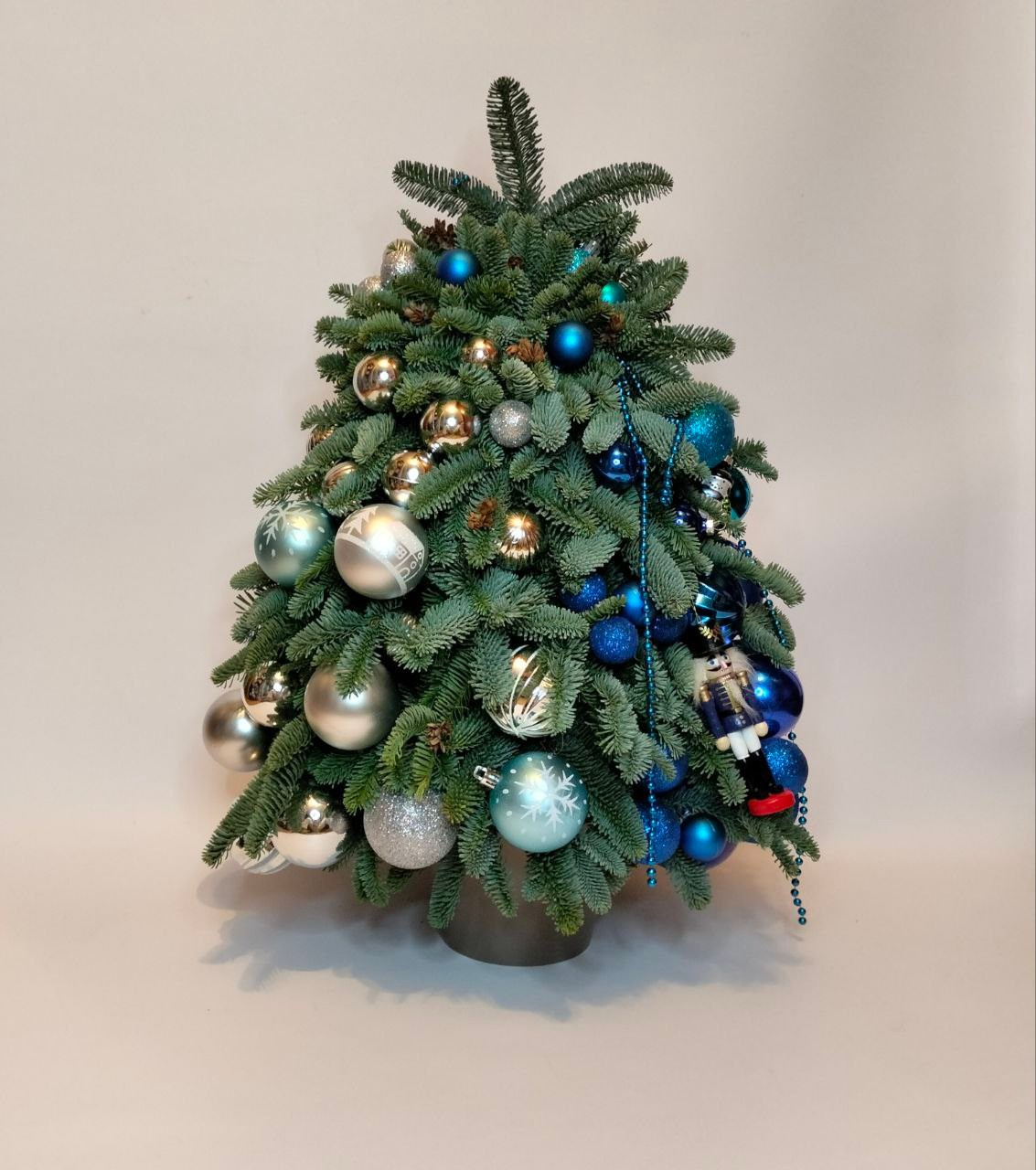 Новый Год и Рождество. Мария Сурмина-Ким. Флорист