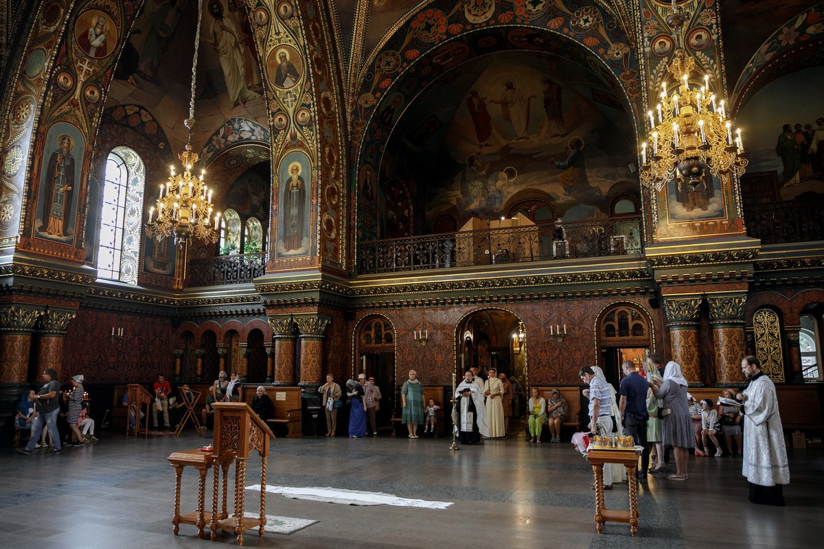 Венчание, Храм Успения Пресвятой Богородицы, где венчаться в санкт петербурге, в каком храме провести венчание спб, церкви для венчания, венчаться в санкт-петербурге спб, фотограф на венчание спб