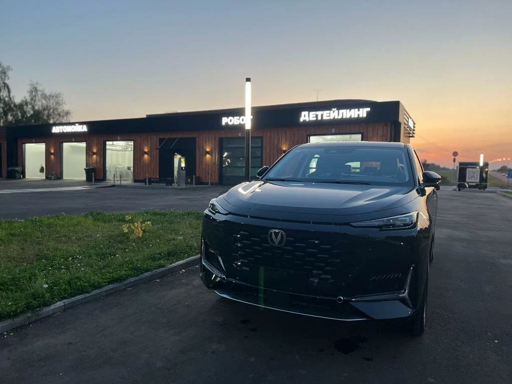 Автомоечно-детейлинговый комплекс, Рублево-успенское шоссе. Дизайн интерьера и экстерьера в Санкт-Петербурге Яна Емельянова