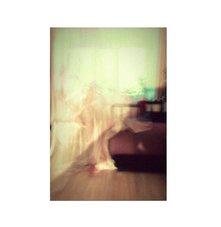 Визуальное искусство. Женский фотограф, видеограф, визуальный артист. Радужный ХМАО