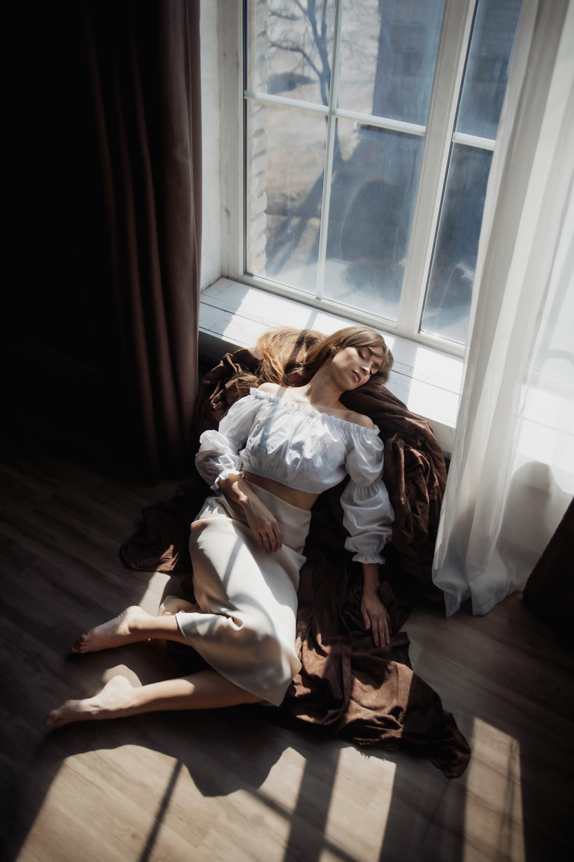 Творческий женский портрет. Фотосъёмка в студии. Арт-фотограф. Фотосъемка, авторские принты для интерьера