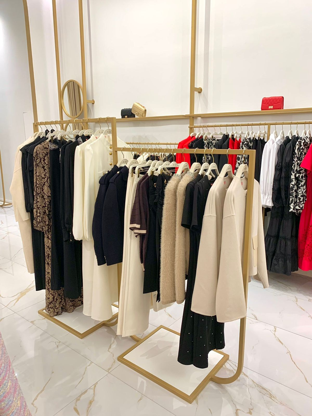 ТОРГОВЫЕ ЗАЛЫ, ОФИС «ANNA VERDI». Студия дизайна интерьеров FORMA