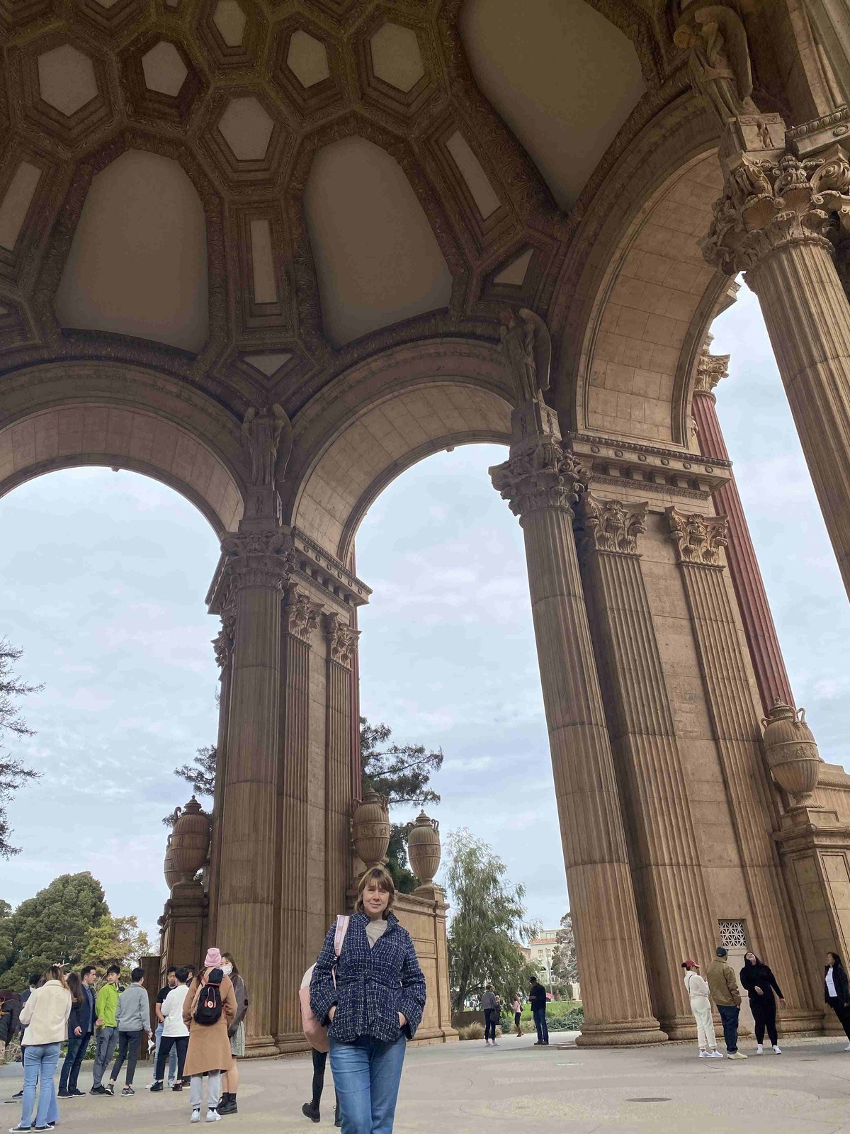 California, San Francisco. LinguaCentrePro