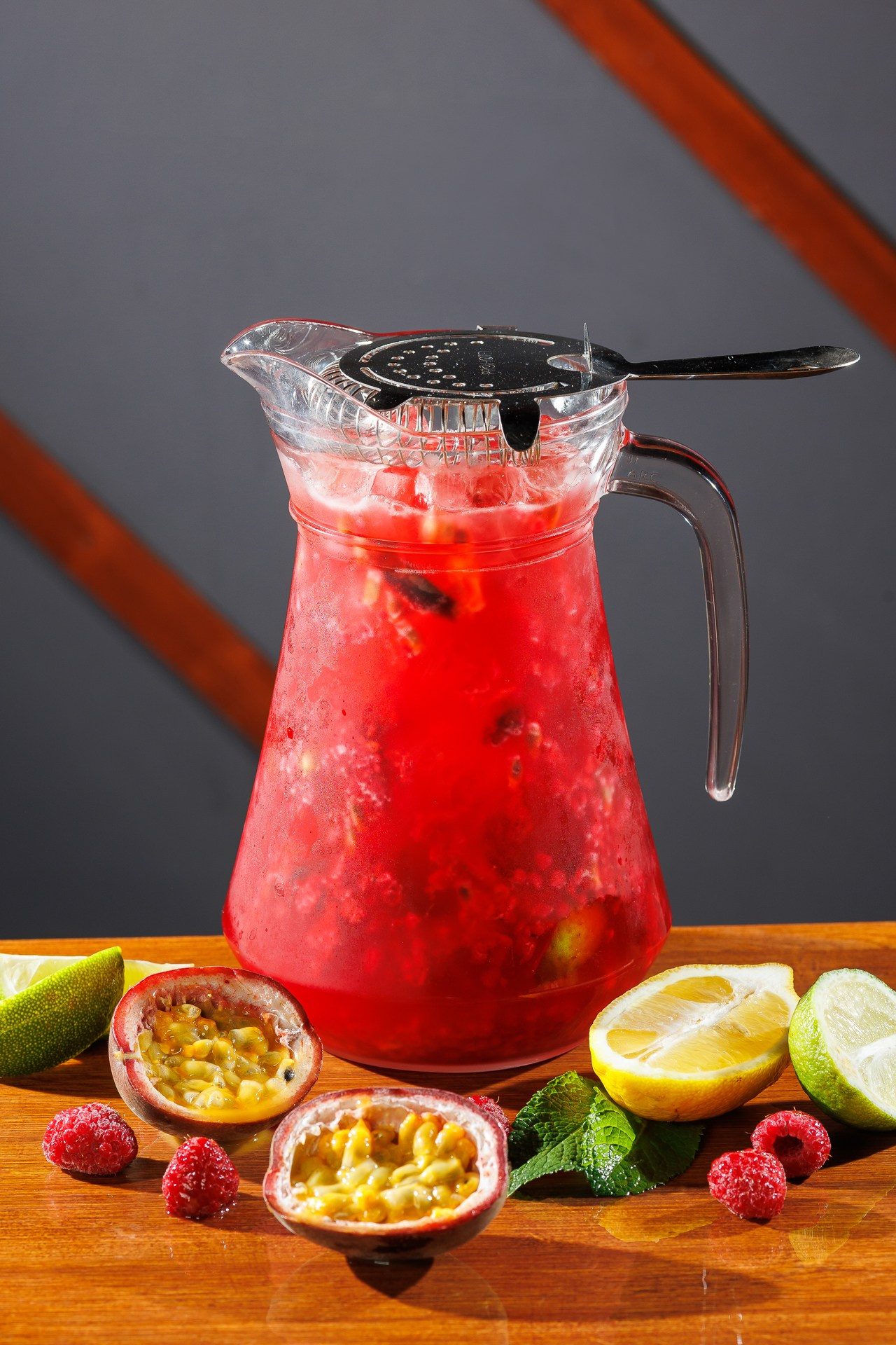 ЭльКрыша. Фотосъёмка для бизнеса — предметное фото, репортаж с мероприятий, портреты людей, съёмка интерьера и экстерьера