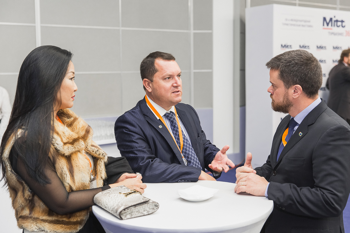 ЦВК Экспоцентр. Международная туристическая выставка. Свадебный репортажный фотограф в Москве