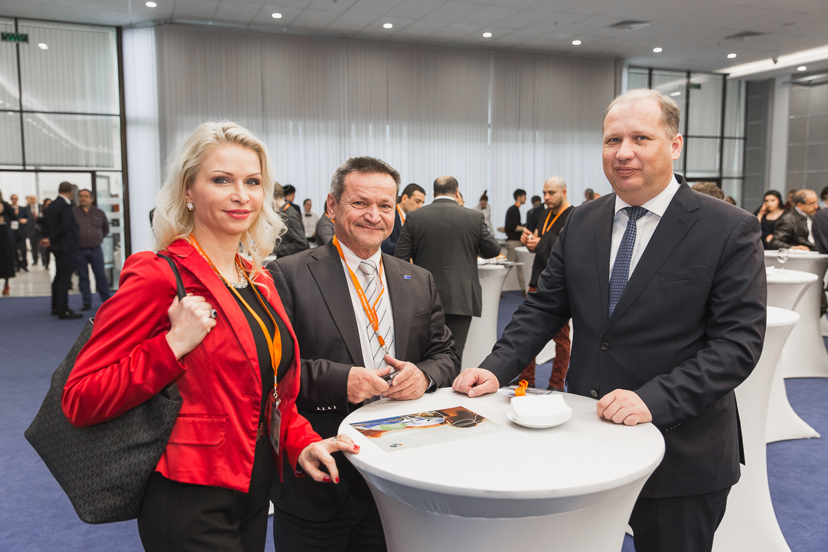 ЦВК Экспоцентр. Международная туристическая выставка. Свадебный репортажный фотограф в Москве