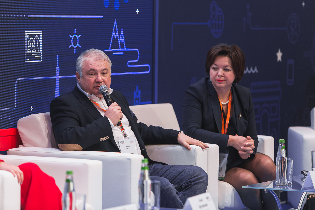 ЦВК Экспоцентр. Международная туристическая выставка. Свадебный репортажный фотограф в Москве