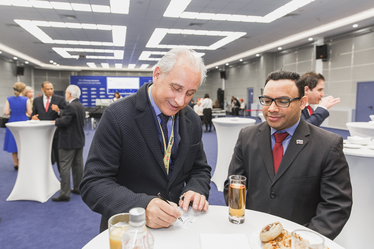 ЦВК Экспоцентр. Международная туристическая выставка. Свадебный репортажный фотограф в Москве