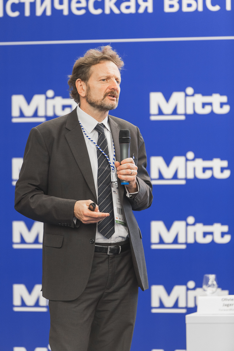 ЦВК Экспоцентр. Международная туристическая выставка. Свадебный репортажный фотограф в Москве