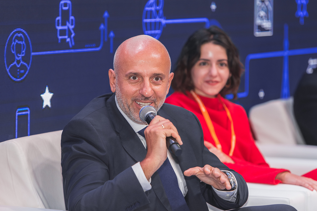 ЦВК Экспоцентр. Международная туристическая выставка. Свадебный репортажный фотограф в Москве