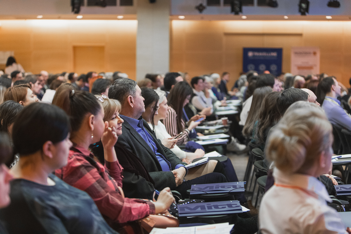 ЦВК Экспоцентр. Международная туристическая выставка. Свадебный репортажный фотограф в Москве