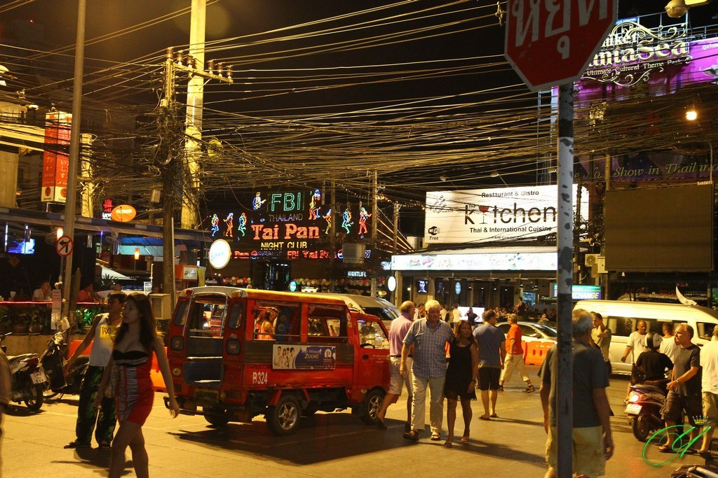 Тайланд. Пхукет 2013. Улица, люди, жизнь…