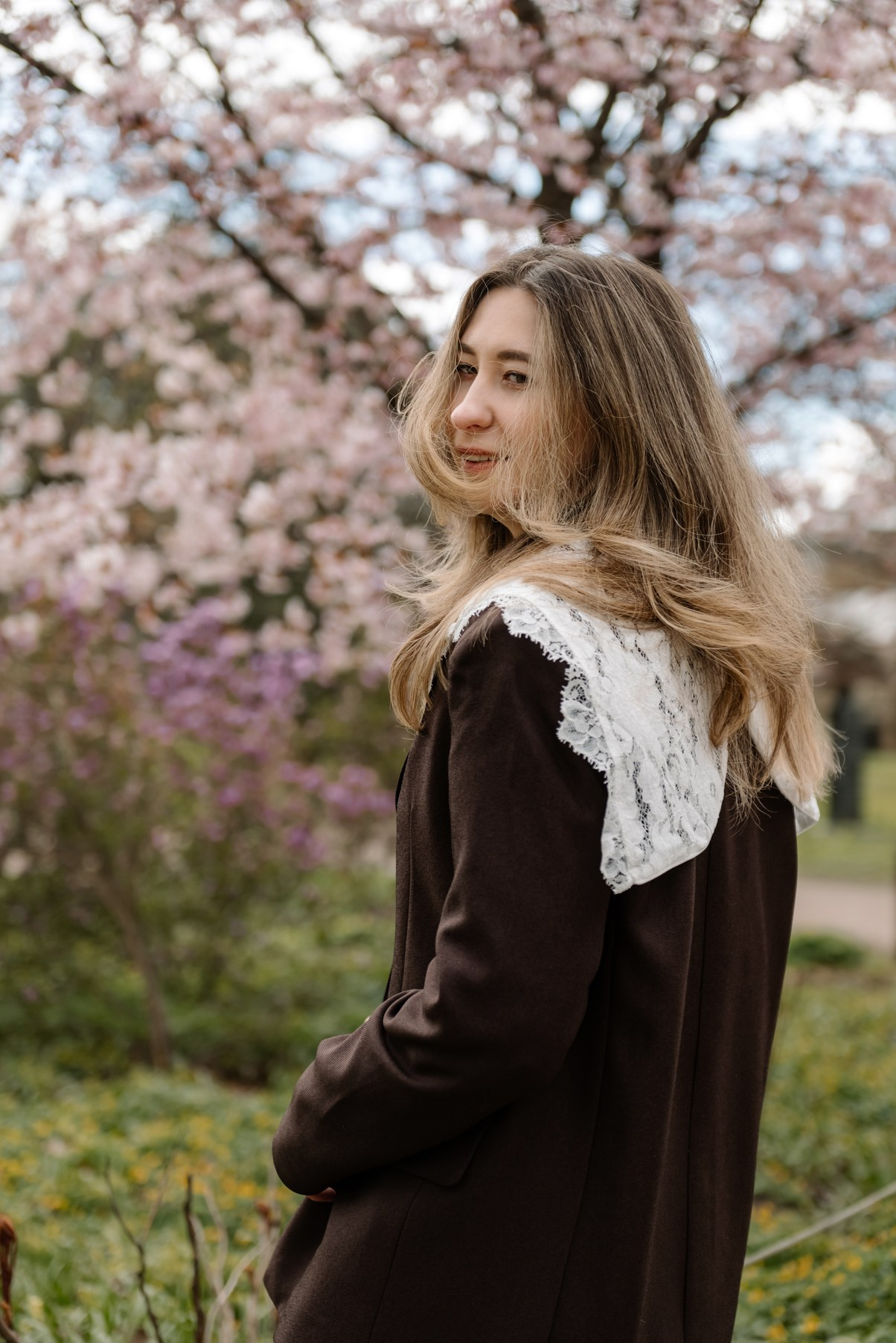 Марина с сакурой. Свадебный и семейный фотограф в Санкт-Петербурге Елена Худякова