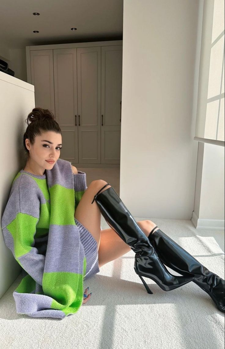 Изящные ножки. Фотограф в Екатеринбурге Юлия Ташлыцкая