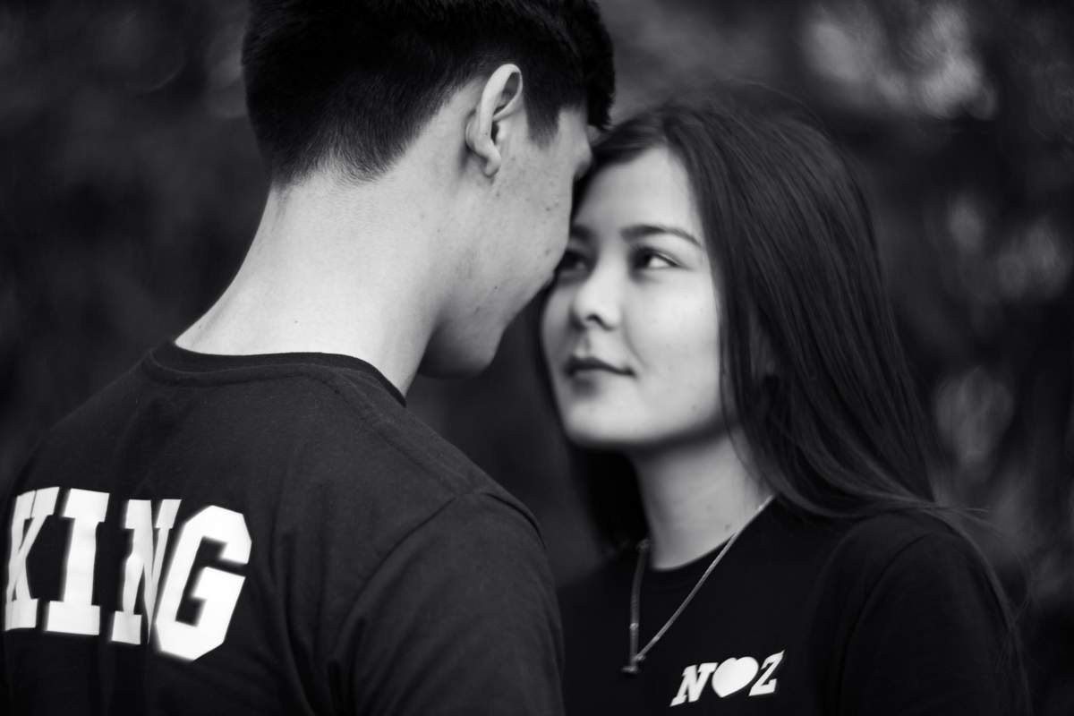 Парная, Love story. BWstudio — фотостудия черно-белой фотографии Алматы. Фотограф Алматы. Фотостудия Алматы