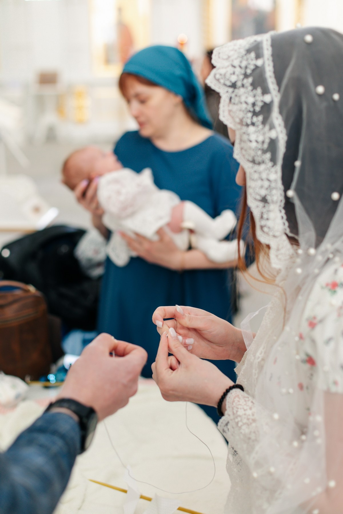 Крещение ребенка в Смольном соборе СПб. Фотограф крещение венчание в Петербурге! Помогает подобрать храм и посоветовал душевного батюшку в СПб