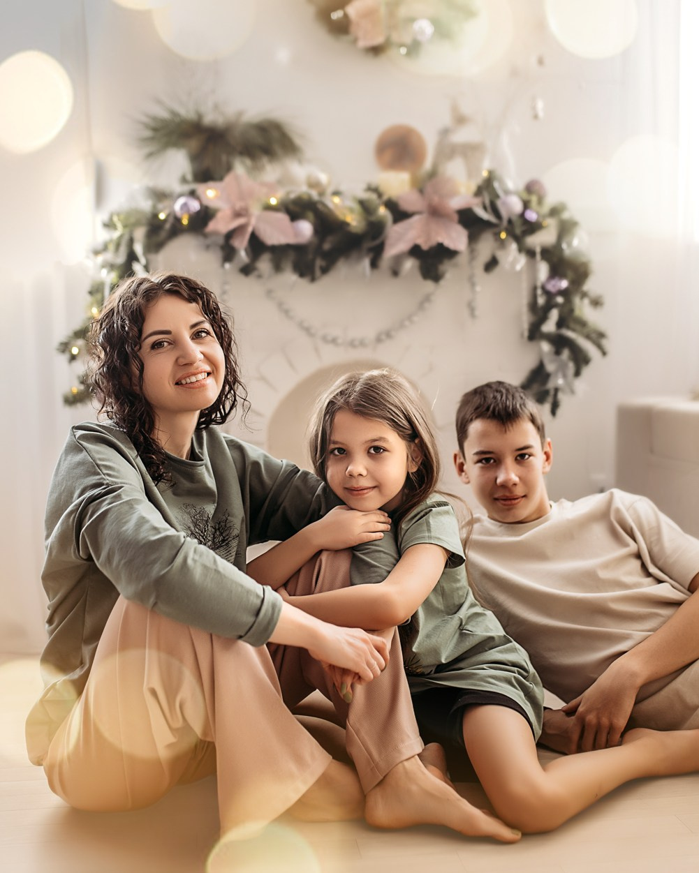 Новогоднее: Оля, Рома, Егор и Лиза. Фотограф г. Хабаровск