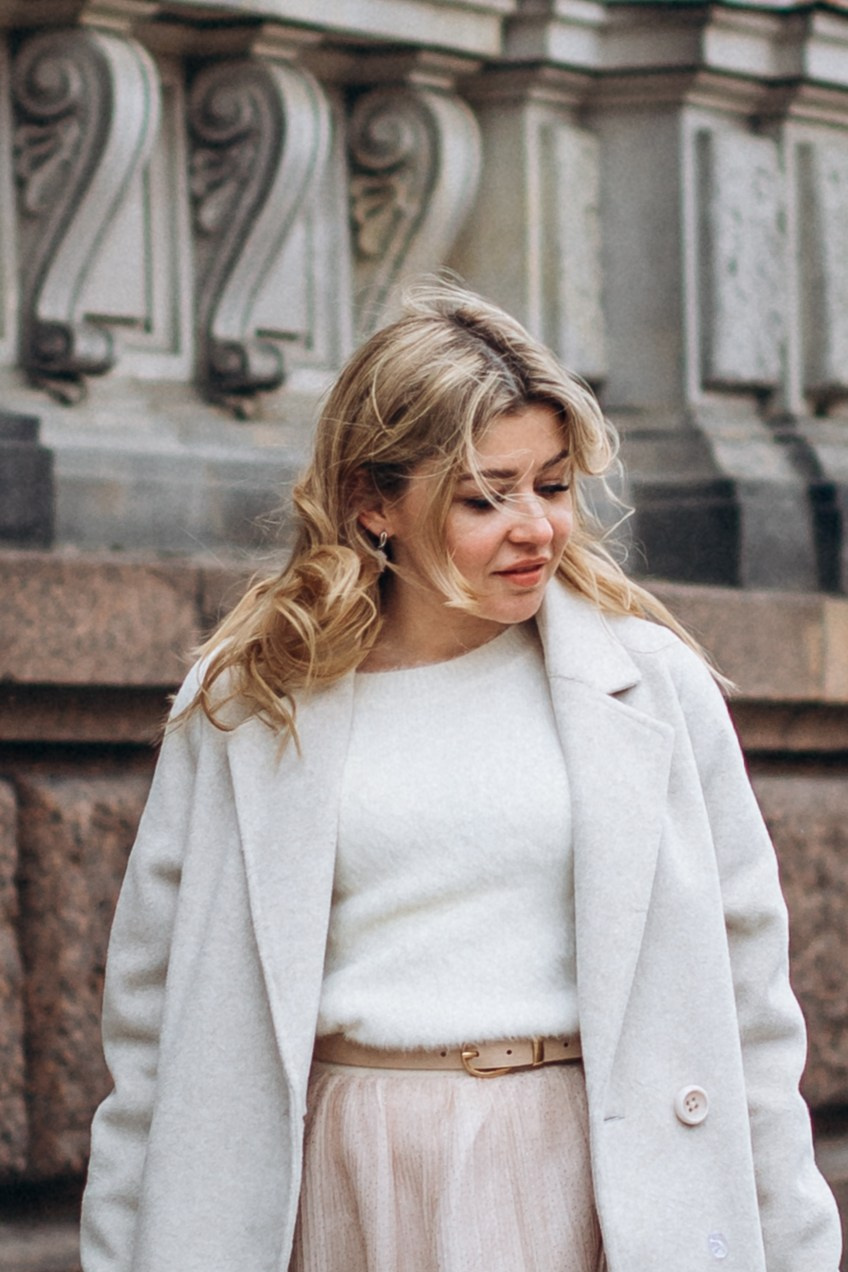 Максим и Юлия в апреле. Фотопрогулка в Петербурге. Индивидуальный и семейный фотограф в Санкт-Петербурге