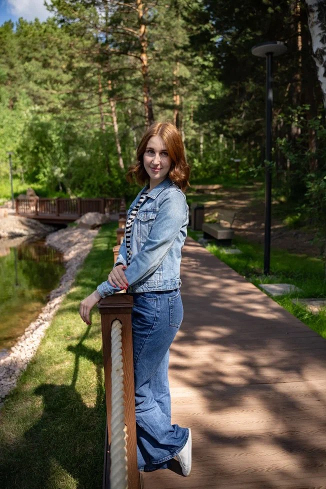 На природе. Прогулка. Сайт фотографа.Приветствую Вас на своём сайте. Меня зовут Мария Васильева. Я являюсь профессиональным фотографом. Город Красноярск