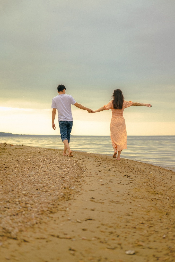 У берега реки. Фотограф в Иркутске Анна Мирошникова